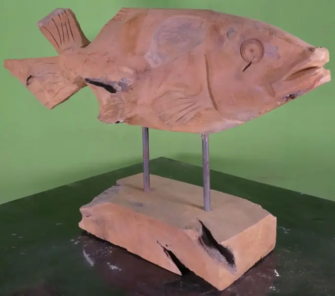 Product image 6 of the product “carved koi wood on stand M made from teak root pieces, 64cm length ”